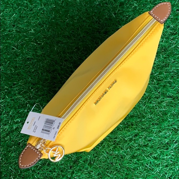 Michael Kors Travel Md Luggage Kit Pouch Cosmetic - Picture 6 of 16